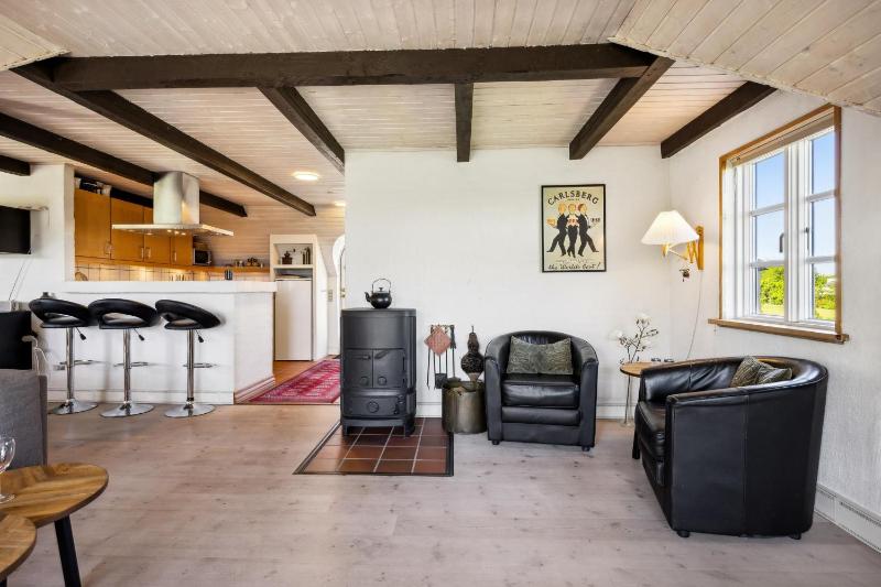 Awesome Home In Glesborg With 3 Bedrooms - image 26