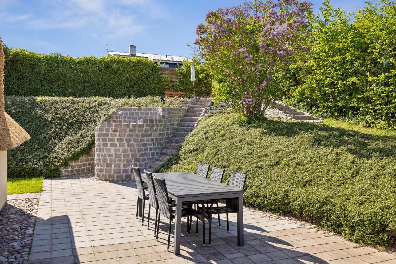 Awesome Home In Glesborg With 3 Bedrooms - image 5