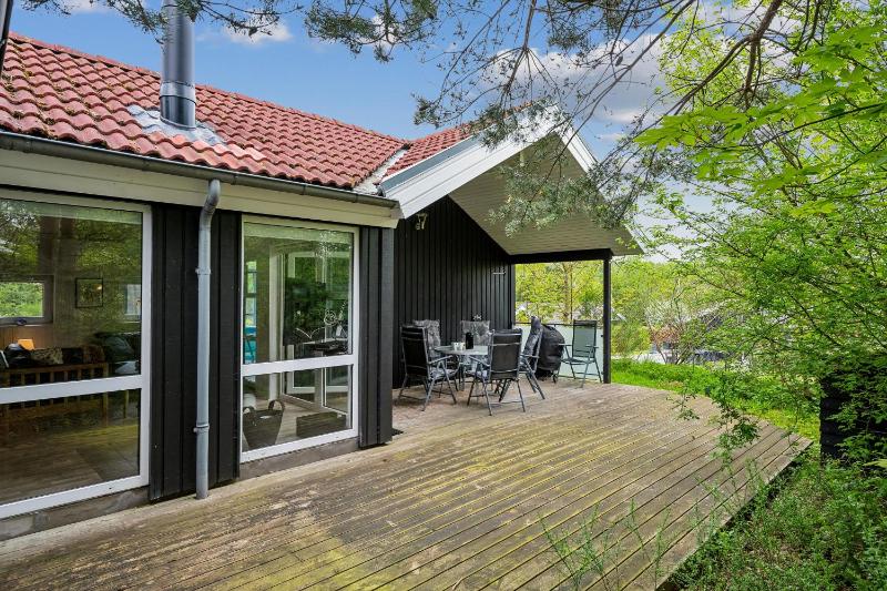 Nice Home In Ebeltoft With 3 Bedrooms Sauna And Internet - image 16