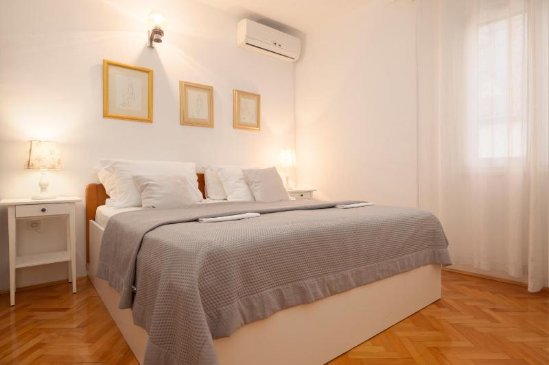 Apartments Bose - image 9