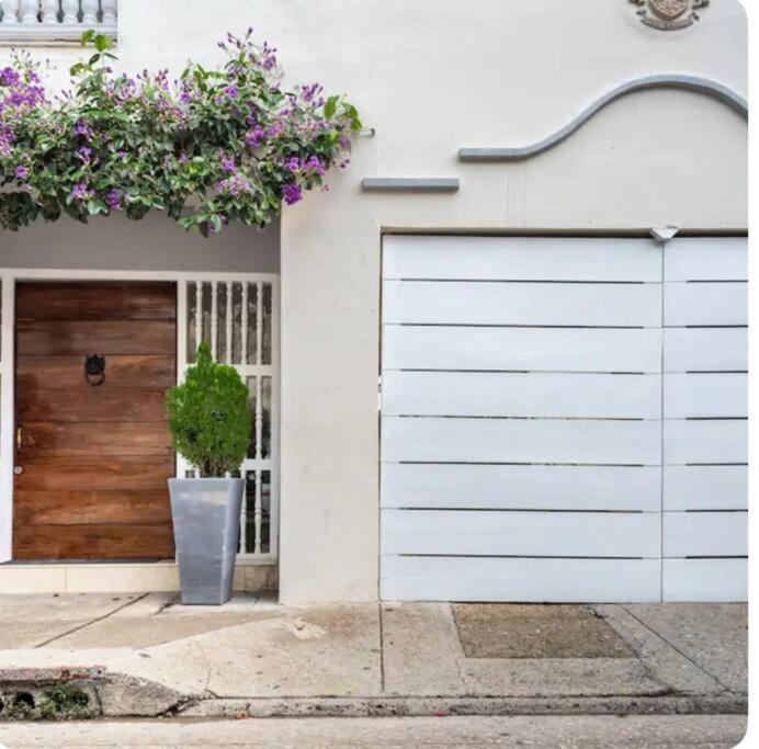 Modern Comfort - Spacious 2BR in Walled City - image 15
