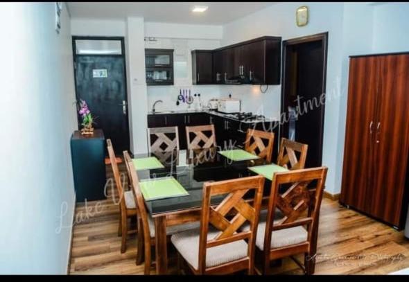 Lake Side Haven Apartment - image 11