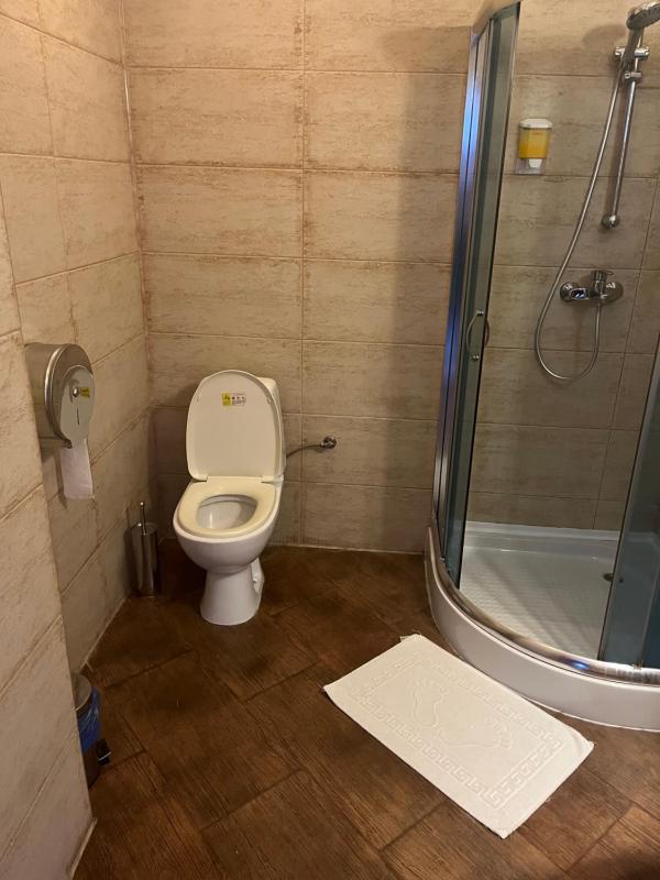 Twin Room image 2