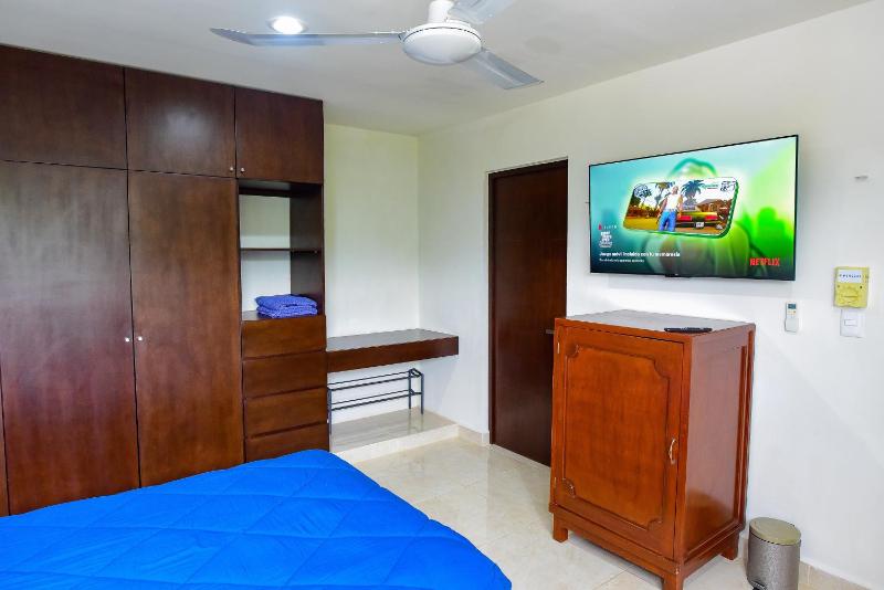 Elegant and comfortable villa in Real Montejo - image 6
