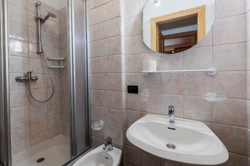 One-Bedroom Apartment (4 Adults) image 1