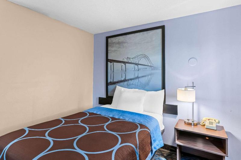 Double Room - Mobility Access/Non-Smoking image 2