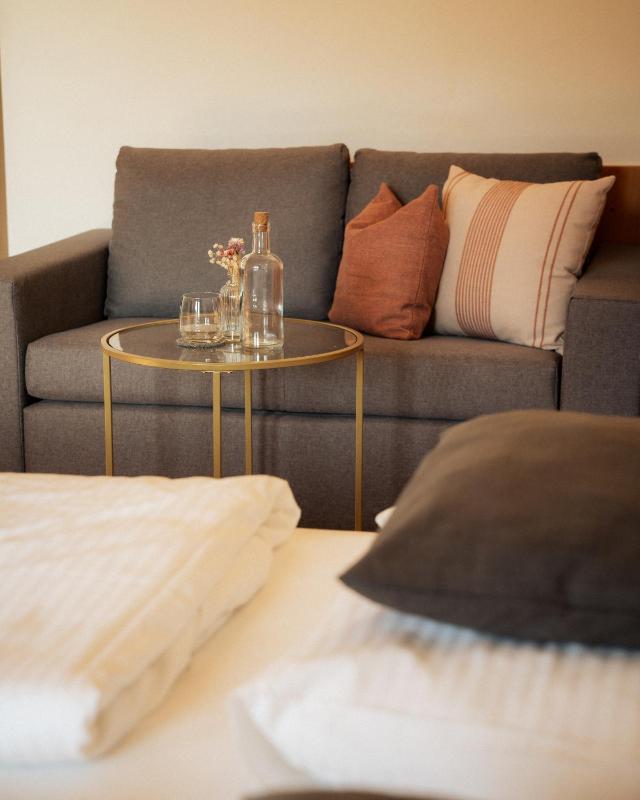 Double Room image 1