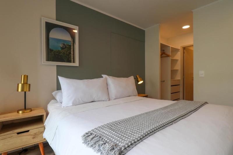 Liven Suites Near Malecon in Miraflores by Wynwood House - image 5