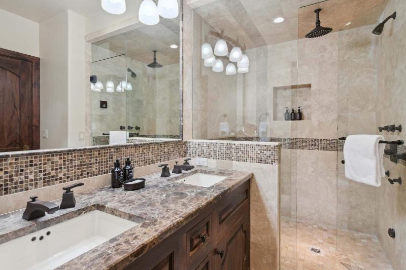 Woodrun Place 59 - image 24
