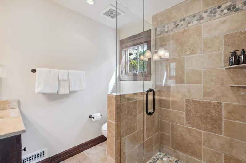 Woodrun Place 59 - image 9
