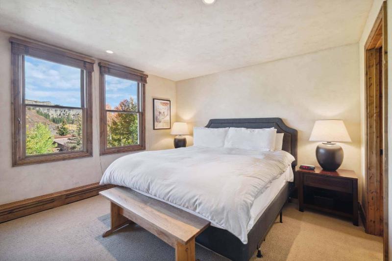 Woodrun Place 11 - image 25