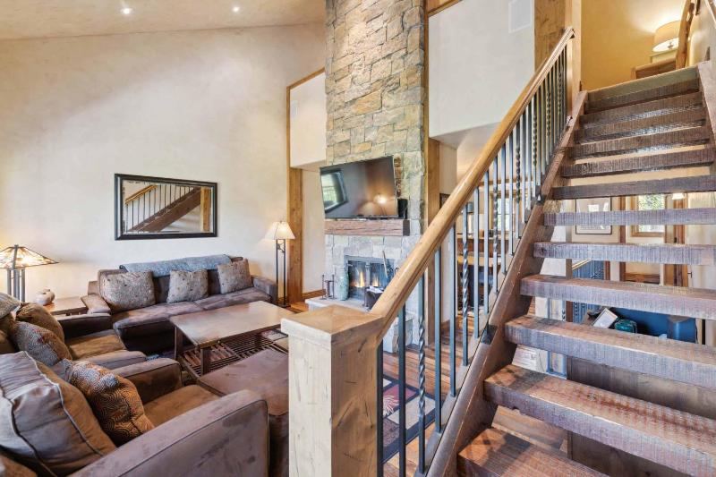 Woodrun Place 11 - image 8