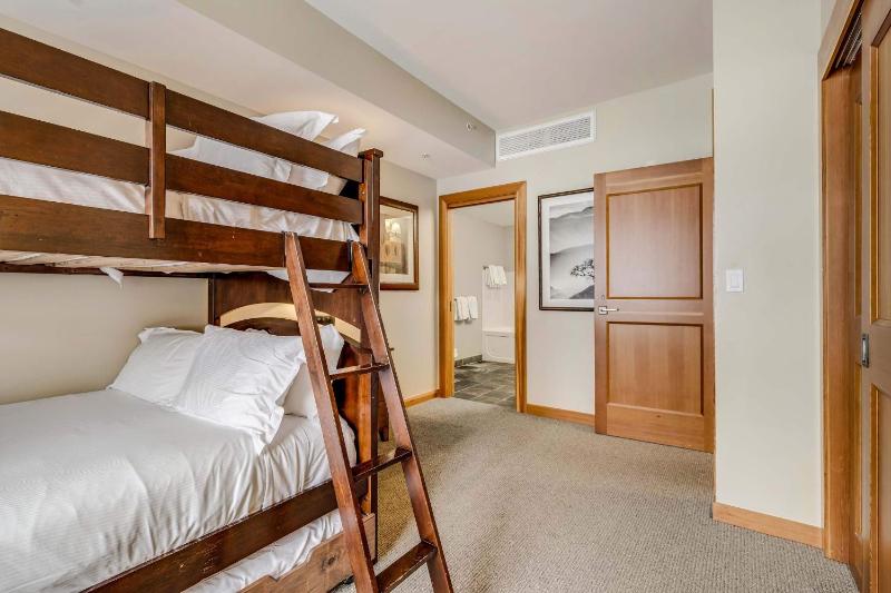 Capitol Peak Lodge 3304 by Snowmass Mountain Lodging - image 26
