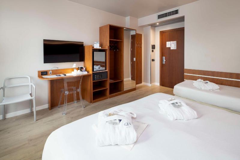 Triple Room image 1