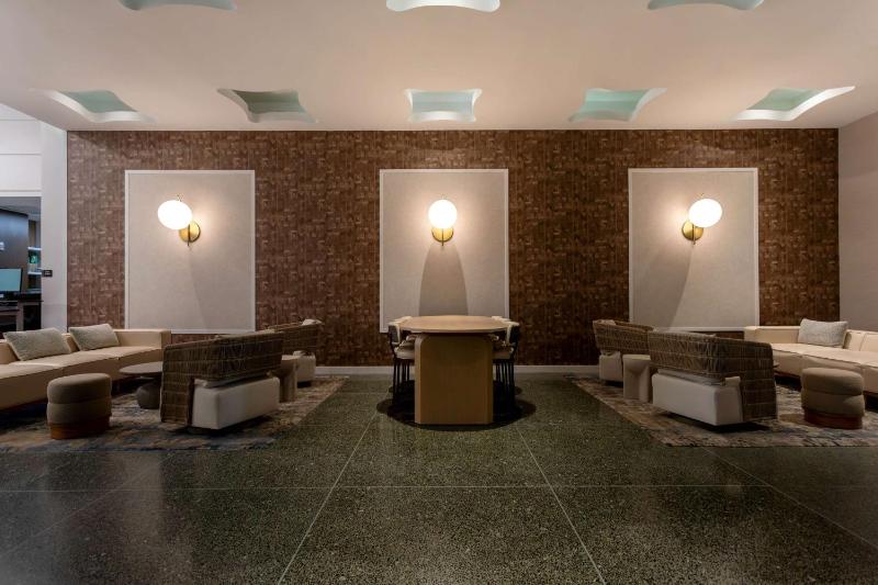 Hilton Cabana Miami Beach Resort - image 24