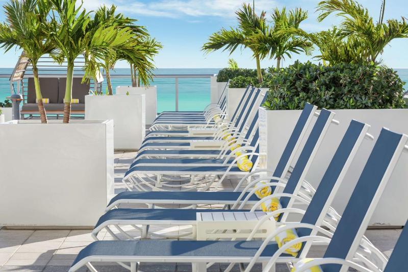 Hilton Cabana Miami Beach Resort - image 44