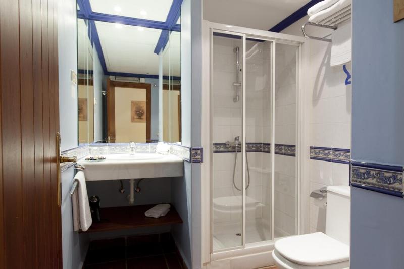 Junior Suite image 3