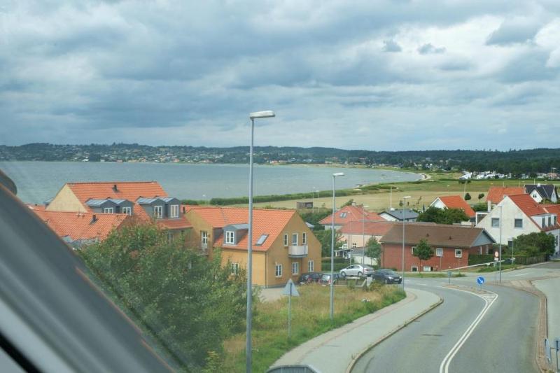 Centrally Located Townhouse In Ebeltoft Close To The Pedestrian Street And Within Walking Distance Of The Harbour - image 8