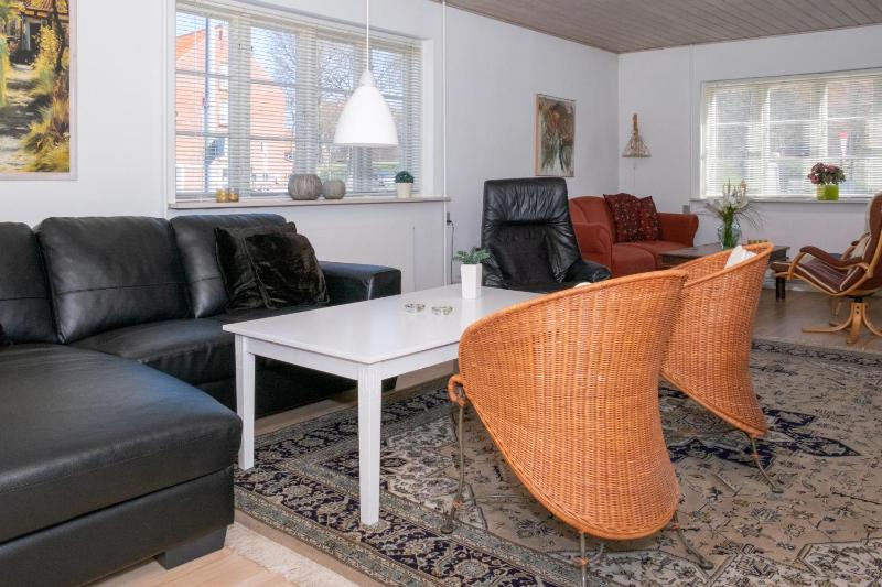 Centrally Located Townhouse In Ebeltoft Close To The Pedestrian Street And Within Walking Distance Of The Harbour - image 32