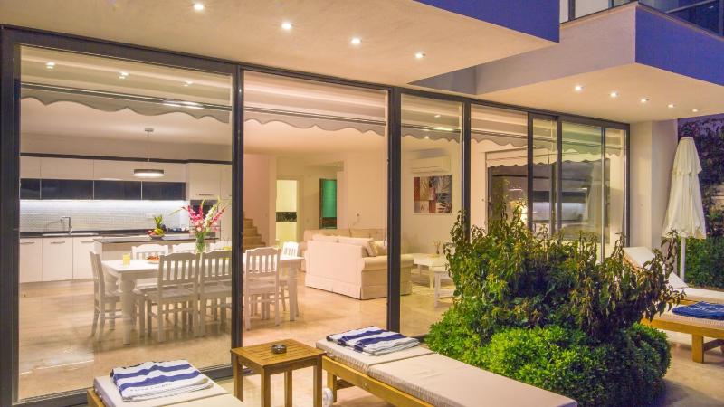 Sea View 5-Bedroom Villa in Kalkan with Private Pool & Garden - image 50