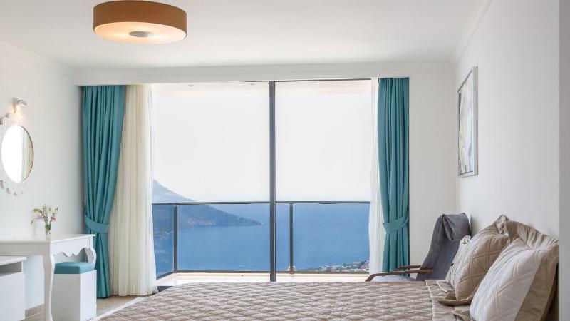 Sea View 5-Bedroom Villa in Kalkan with Private Pool & Garden - image 47
