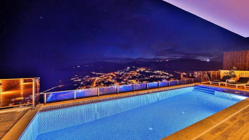 4 Bedroom Luxury Villa in Kiziltas - Kalkan - image 42