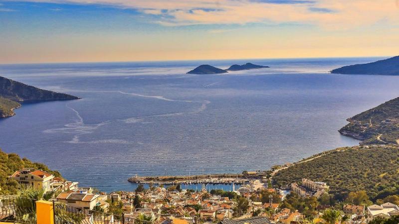 4 Bedroom Luxury Villa in Kiziltas - Kalkan - image 16