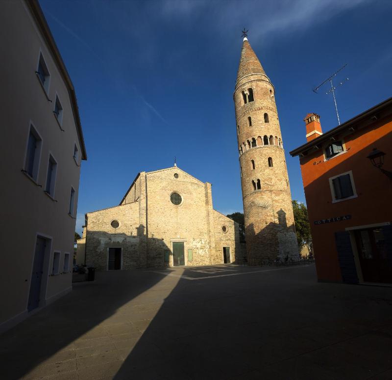 LEVANTE for a luxury stay - Front Beach - image 12