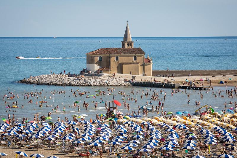 LEVANTE for a luxury stay - Front Beach - image 14