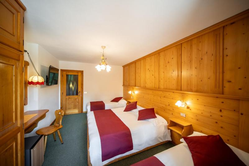 Quadruple Room image 3