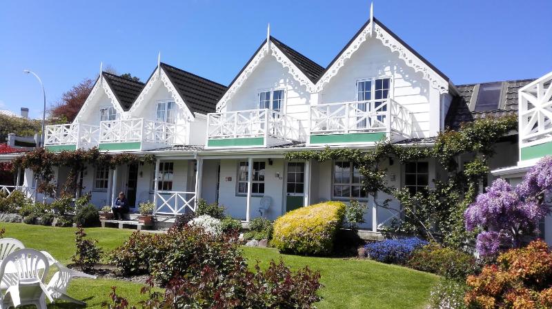 Phoenix Thermal Resort - Taupo - image 17