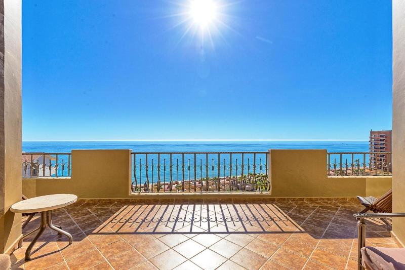 Bella Sirena A701 Penthouse Amazing Ocean Views - image 14