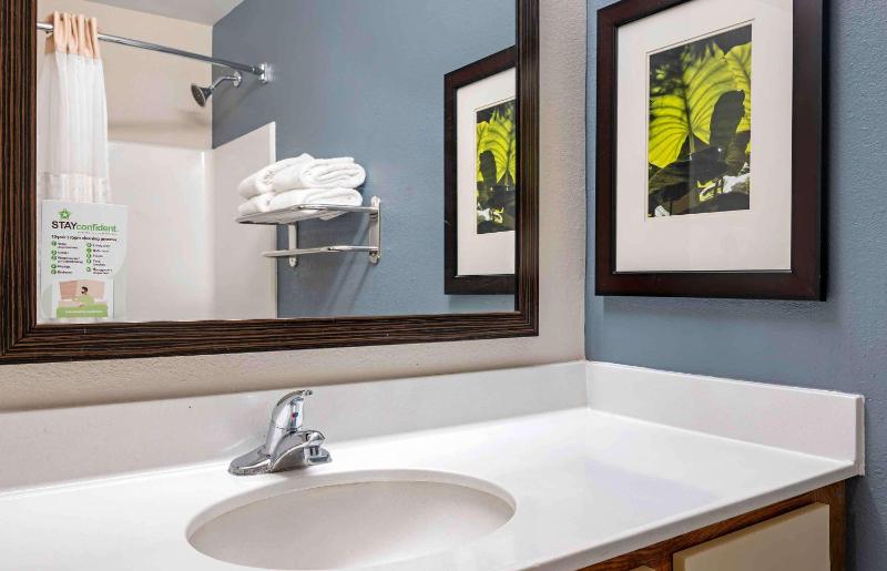One Bedroom Suite with 1 Queen Bed - Non-Smoking image 2