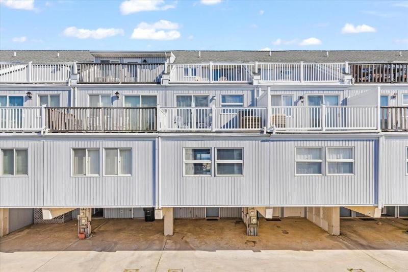 Surf Village 13 townhouse - image 26
