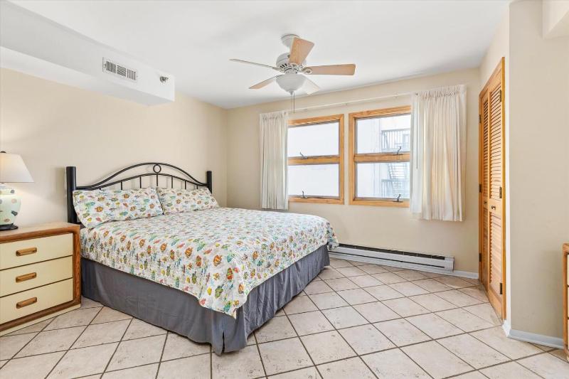 Surf Village 13 townhouse - image 36