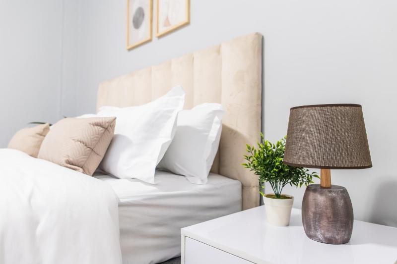 Daisy Dreams Apartment - image 7