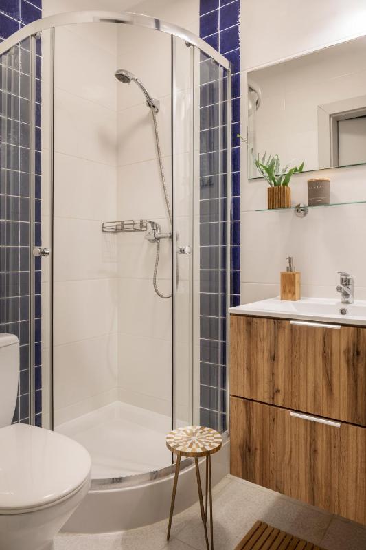 Standard Double or Twin Room image 3