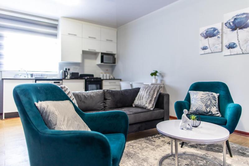 Daisy Dreams Apartment - image 11