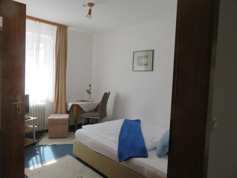 Standard Single Room image 1