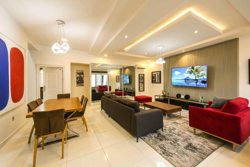 George Residence Osapa Lekki - image 1