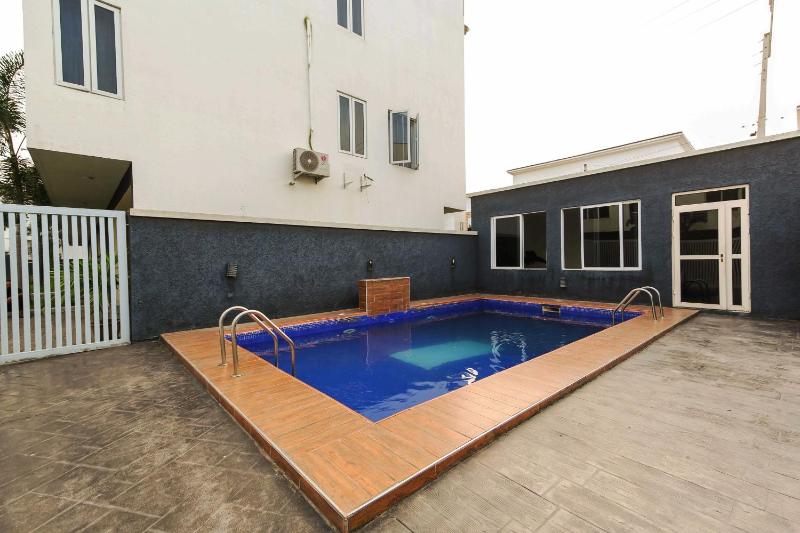 George Residence Osapa Lekki - image 4