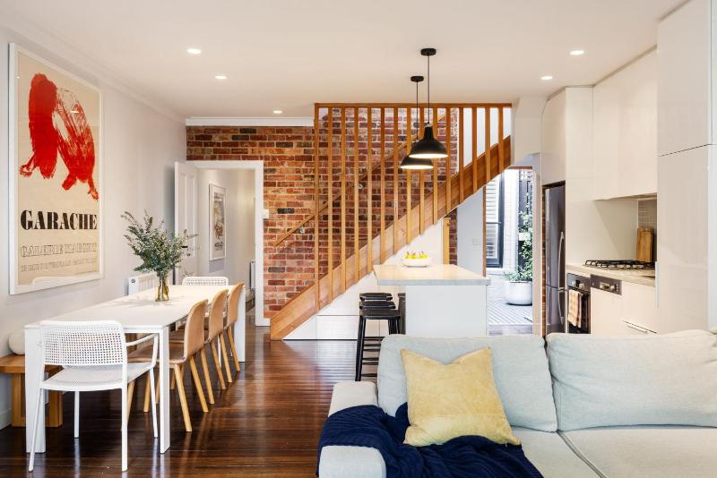 Courtside in Cremorne - image 8