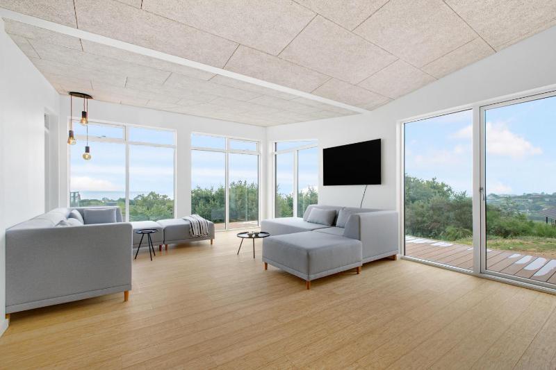 Luxury Holiday Home With Panoramic Views Of Ebeltoft Bay And Outdoor Spa - image 27