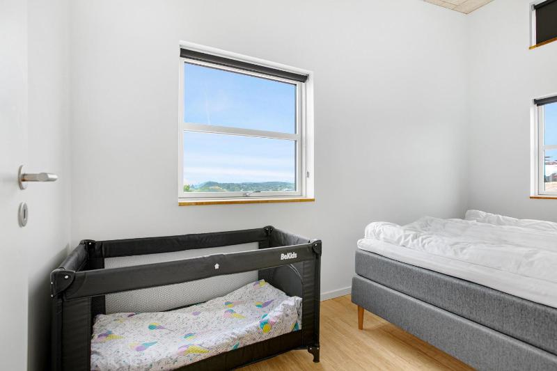 Luxury Holiday Home With Panoramic Views Of Ebeltoft Bay And Outdoor Spa - image 39