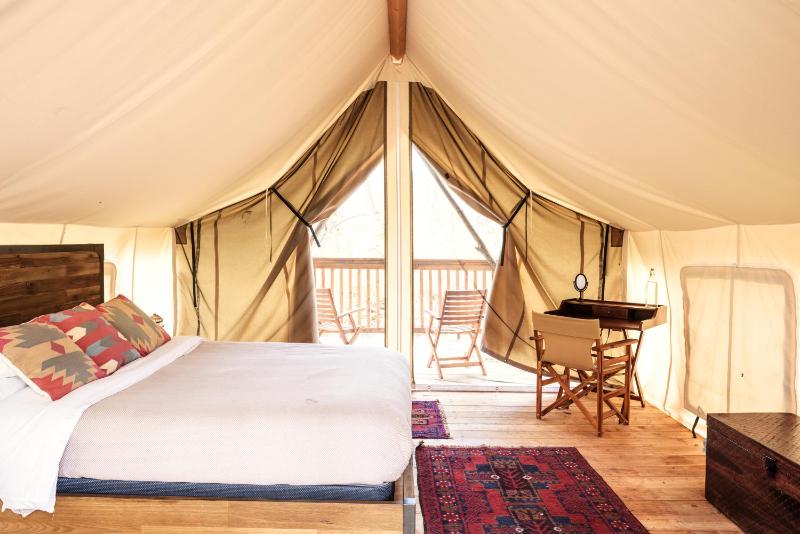 King Tent  image 3
