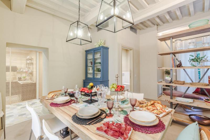Vissi D Arte an Apartment with Garden - image 10