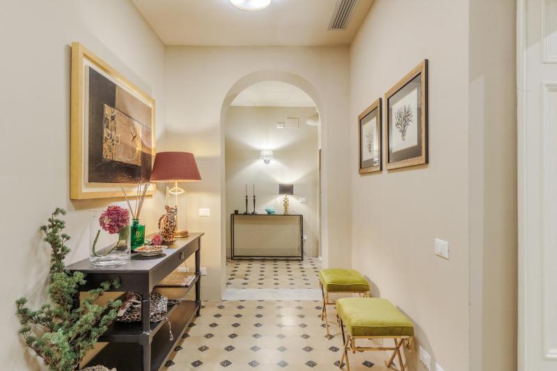 Vissi D Arte an Apartment with Garden - image 17