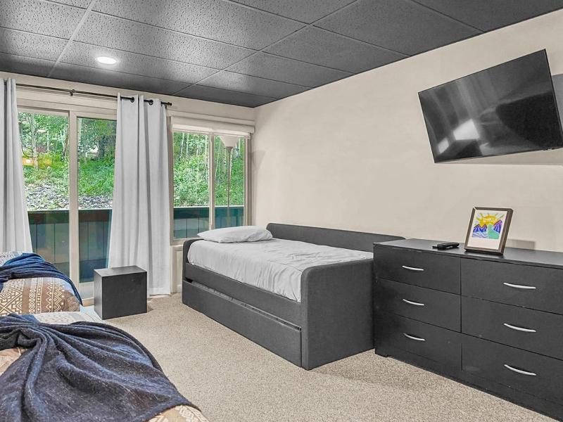 The Lift B107 condo - image 10
