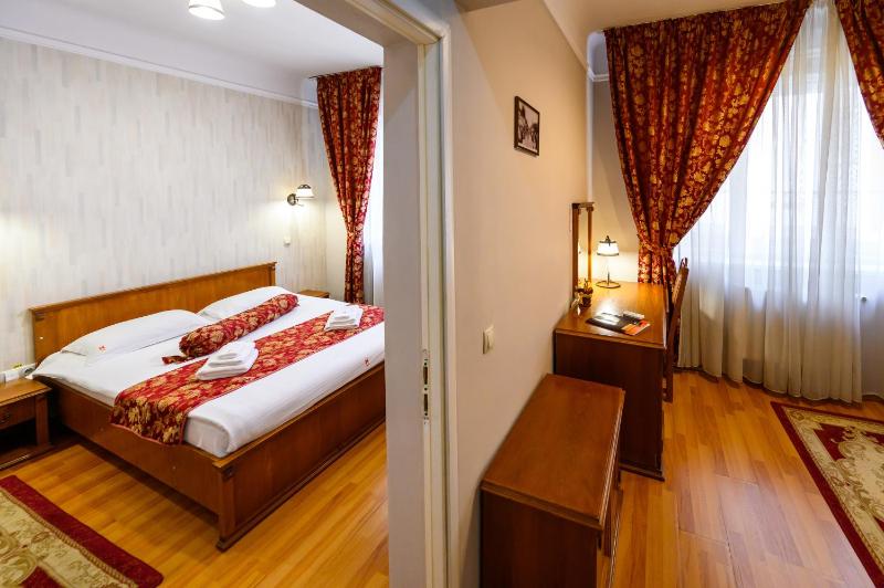 Junior Suite image 1