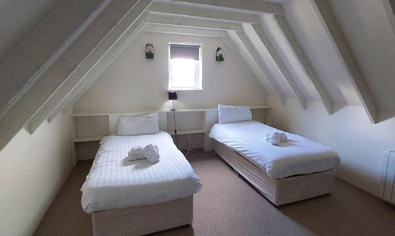 Three-Bedroom House image 1